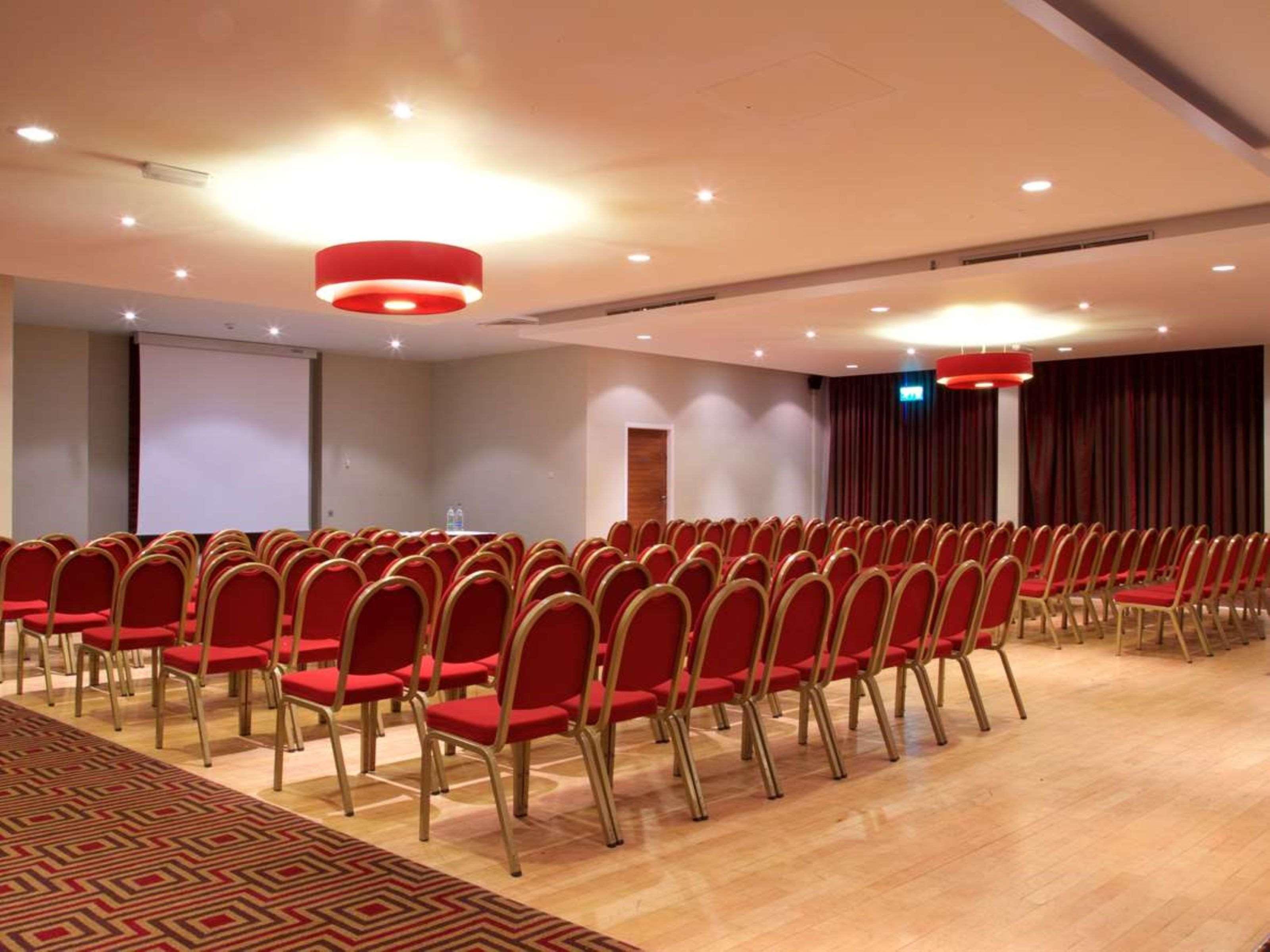Aberdeen Airport Dyce Hotel, Sure Hotel Collection By BW Экстерьер фото